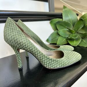 Vigotti genuine leather “Cathleen” snakeskin embossed heels 7 Italian Vero Cuoio